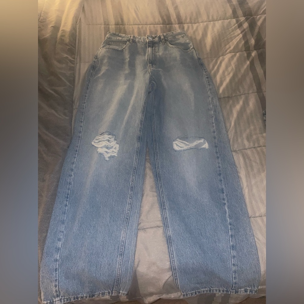 This is originally 60 I’m selling them for 30 brand new with tags.